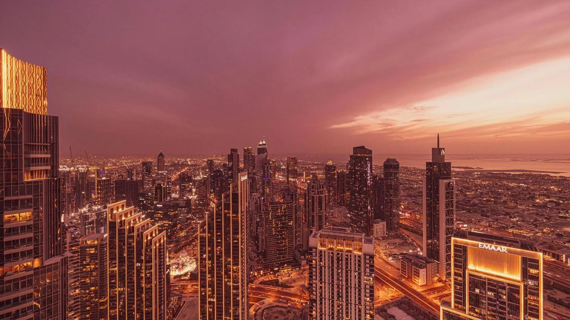 Great View From 63Th Floor! Amazing Pool With Burj View! Grande Signature! Dubai 0*,