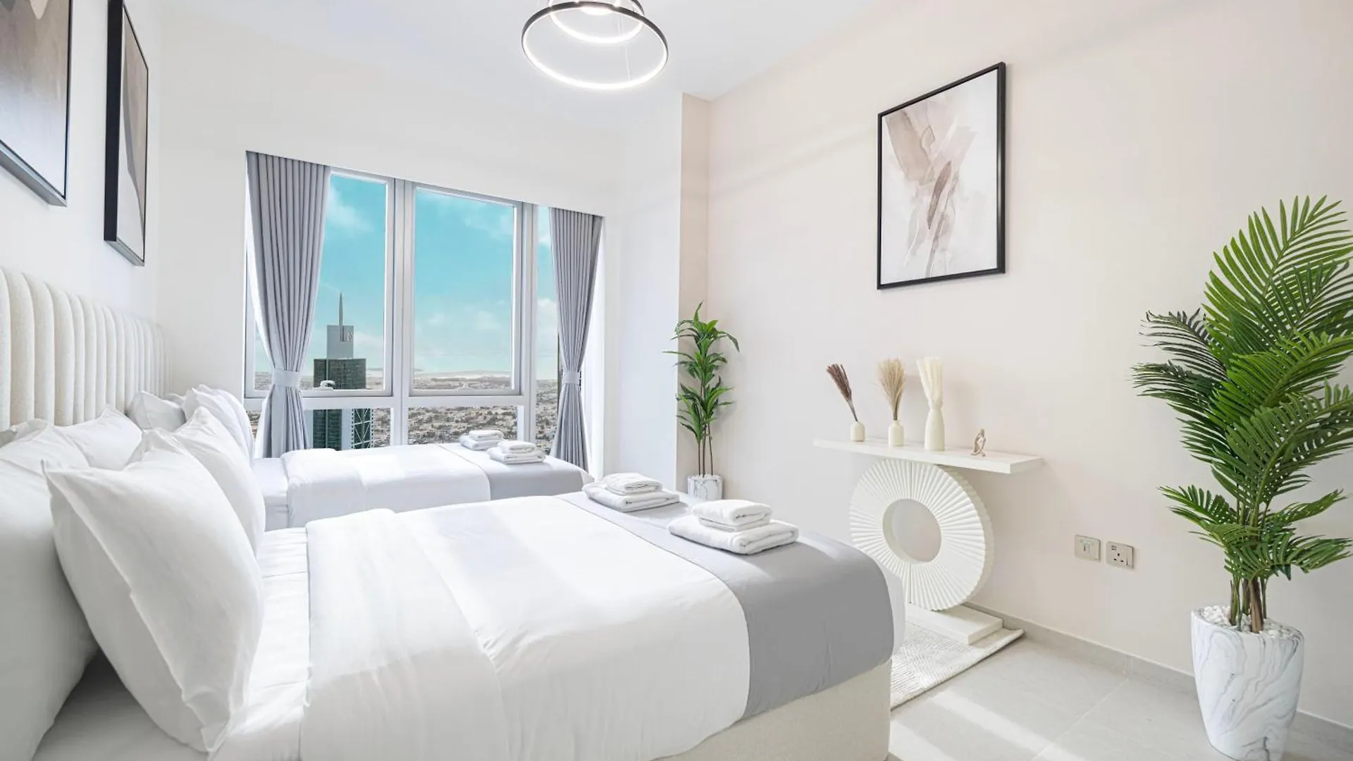 Apartment Great View From 63Th Floor! Amazing Pool With Burj View! Grande Signature! Dubai United Arab Emirates